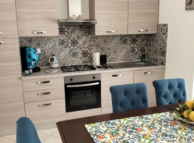 Ecate * Giardini Naxos